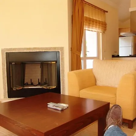 Oasis Holiday Bungalows Apartahotel