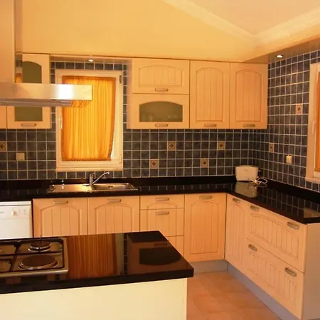 アパートホテル Oasis Holiday Bungalows